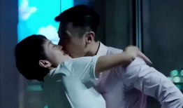 摸胸吻戏视频,揭秘摸胸吻戏视频背后的故事